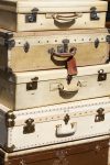 suitcases-595327_1920